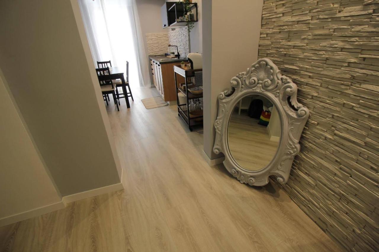 Zyz Holiday Home Palermo Bagian luar foto