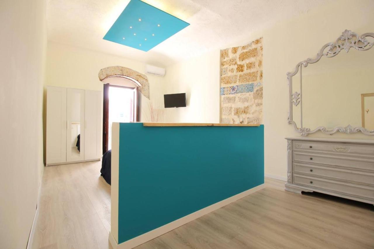 Zyz Holiday Home Palermo Bagian luar foto